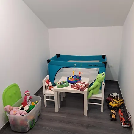 Apartma Aneja